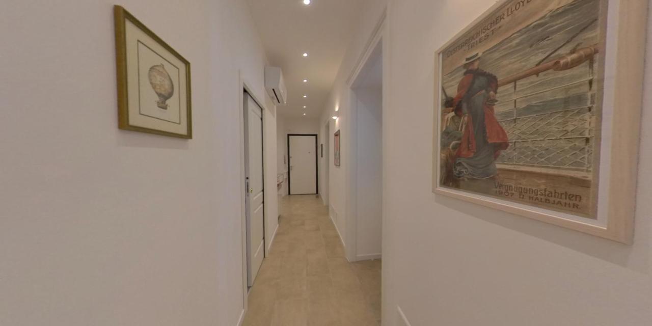 La Casa Dei Leoni Apartment Trieste Exterior photo